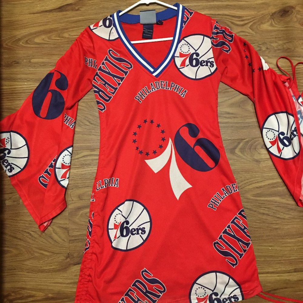 RareVTG Philadelphia 76ers Hardwood Classics dress